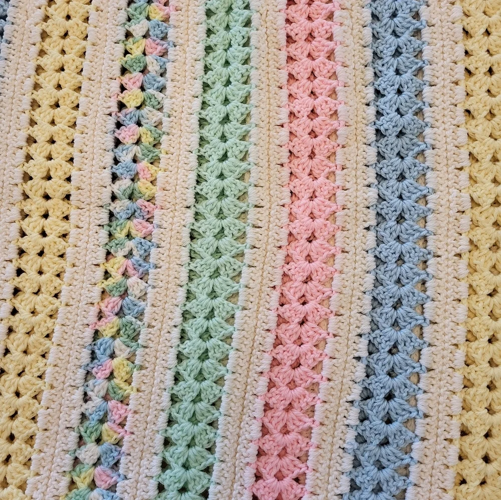 Vintage 70s Acrylic Pastel Hand Knit Baby Afghan 48